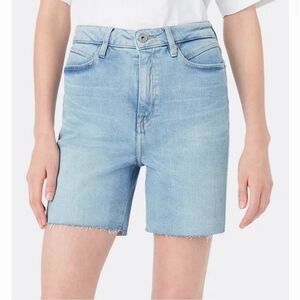 Outland Denim Light Blue Wash Cut Off Relaxed Dia Jean Shorts 25 - New With Tags